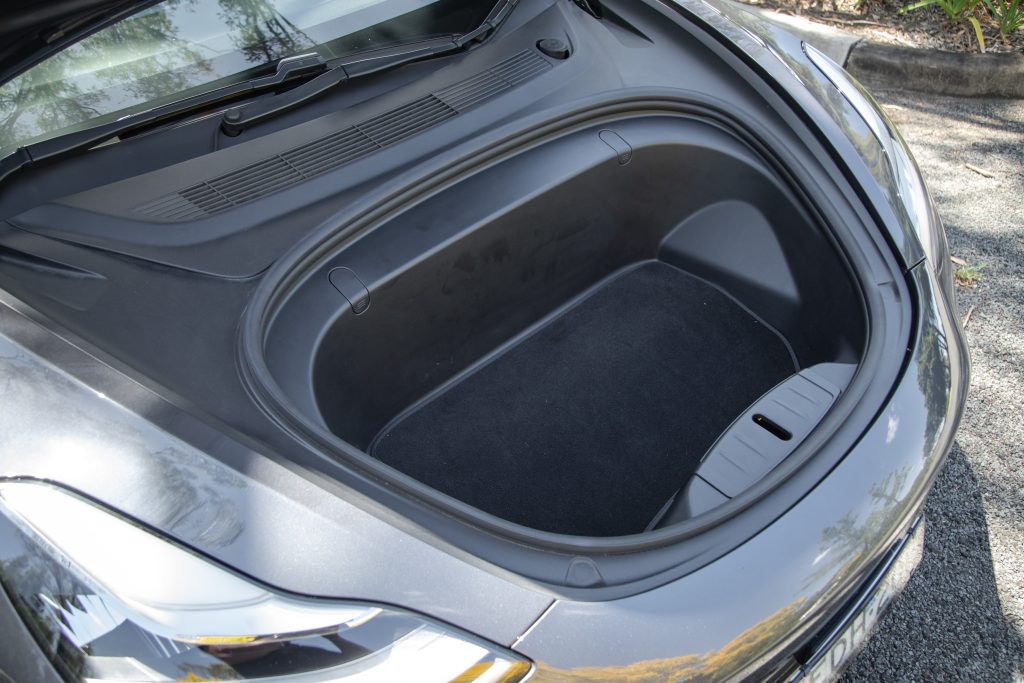 Car Image 15