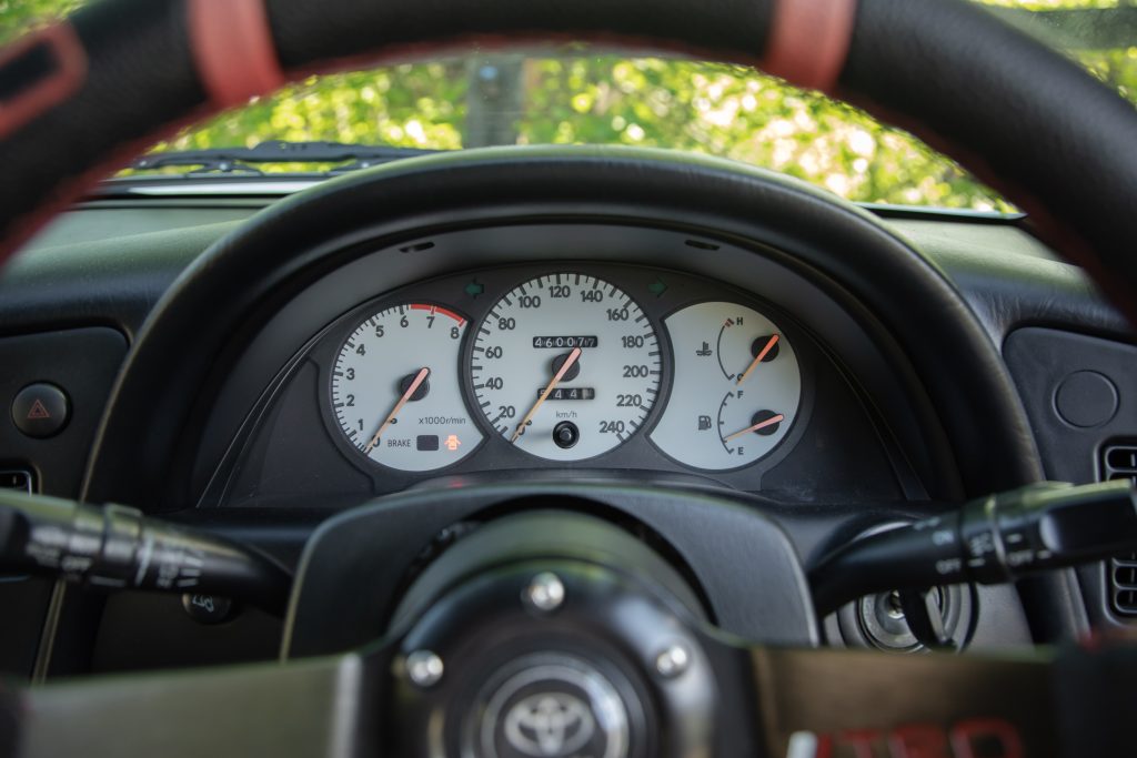 Car Image 16