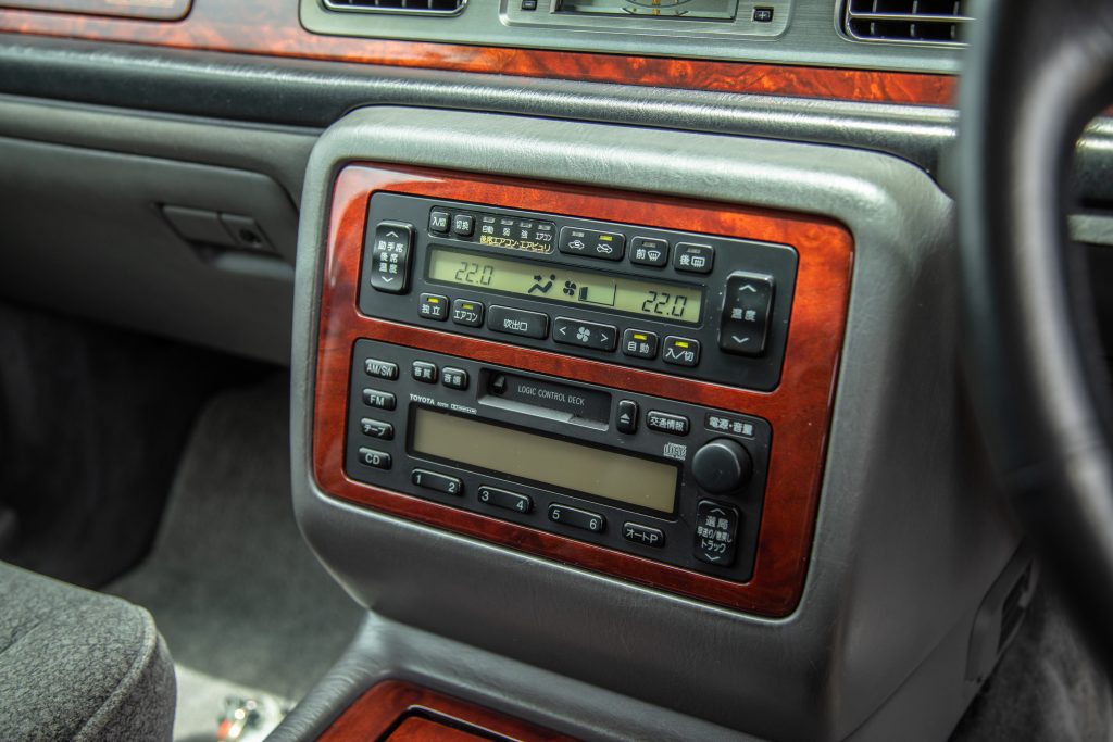 Car Image 19