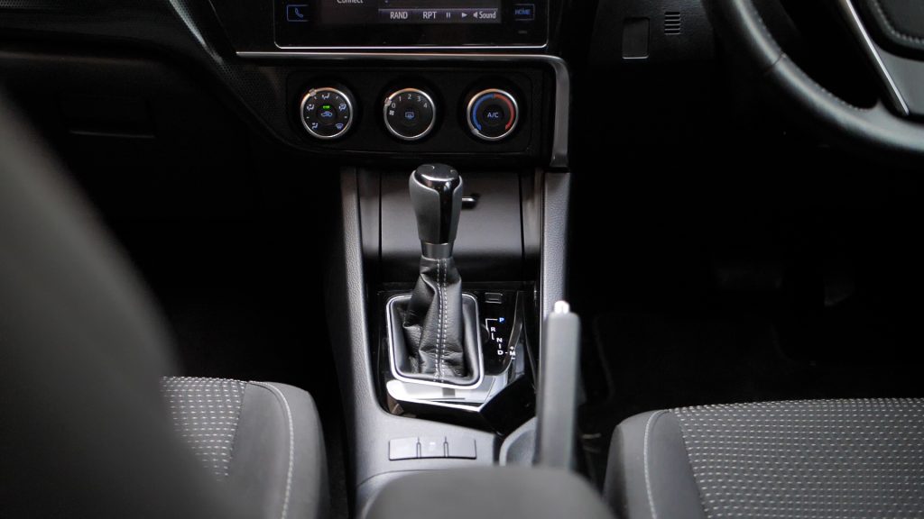Car Image 16