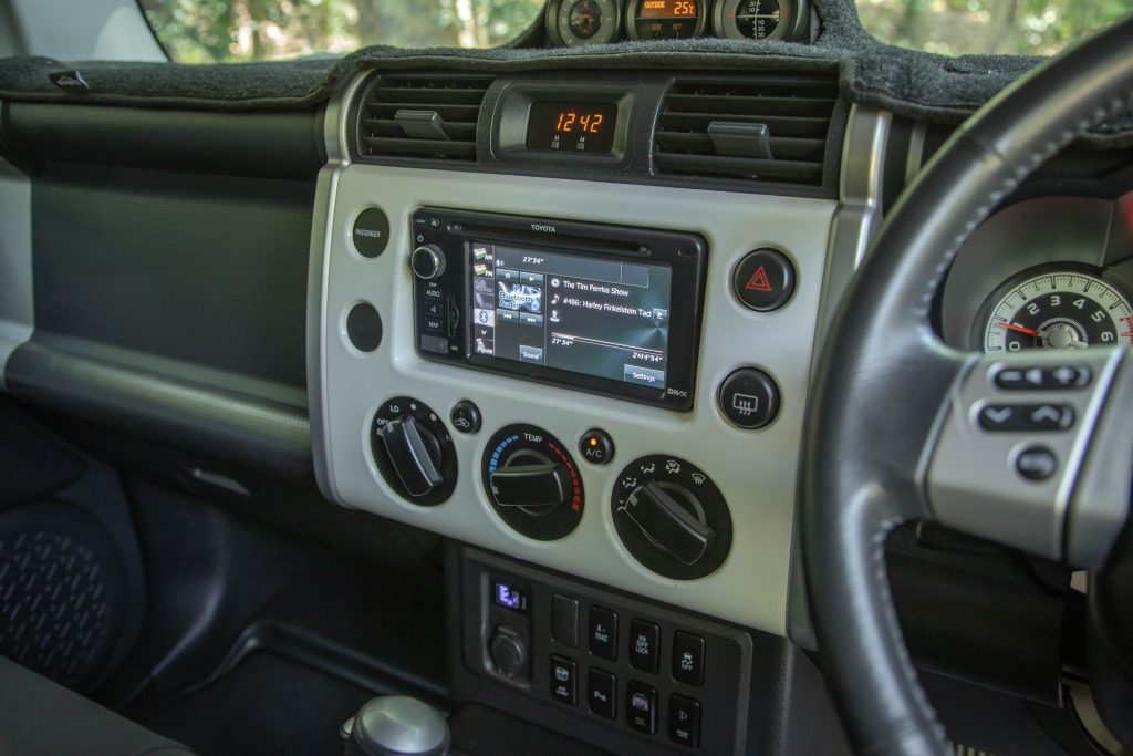 Car Image 14