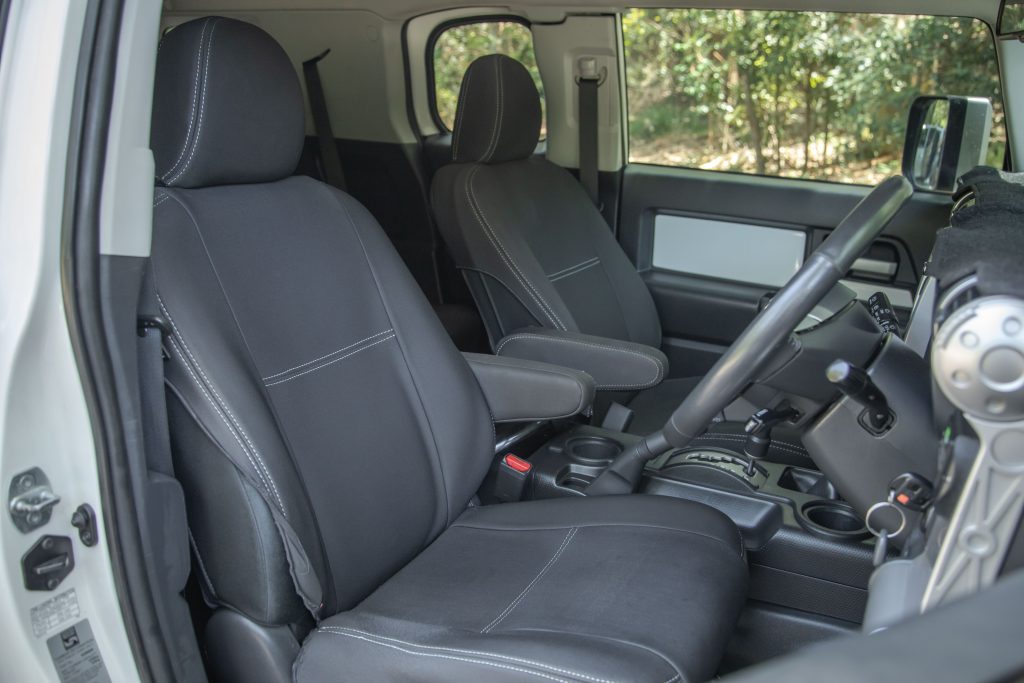 Car Image 16