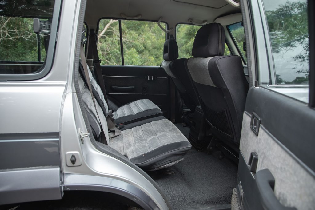Car Image 18