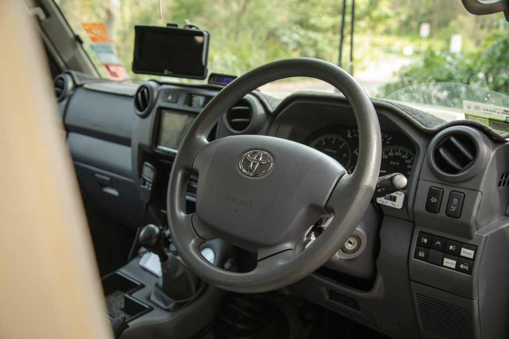 Car Image 15