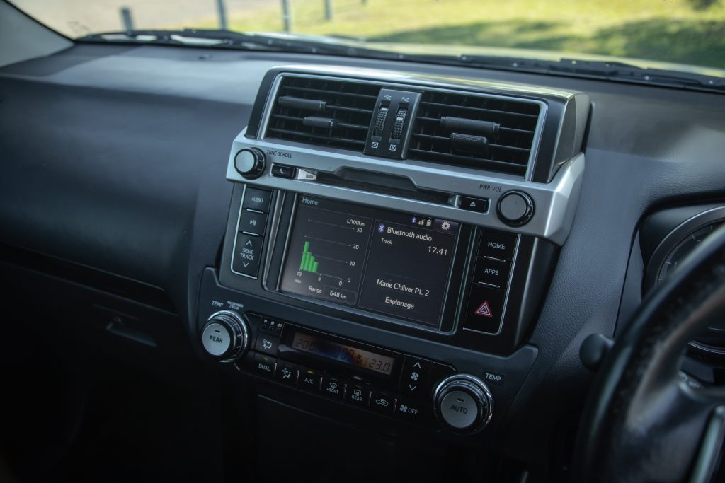 Car Image 13