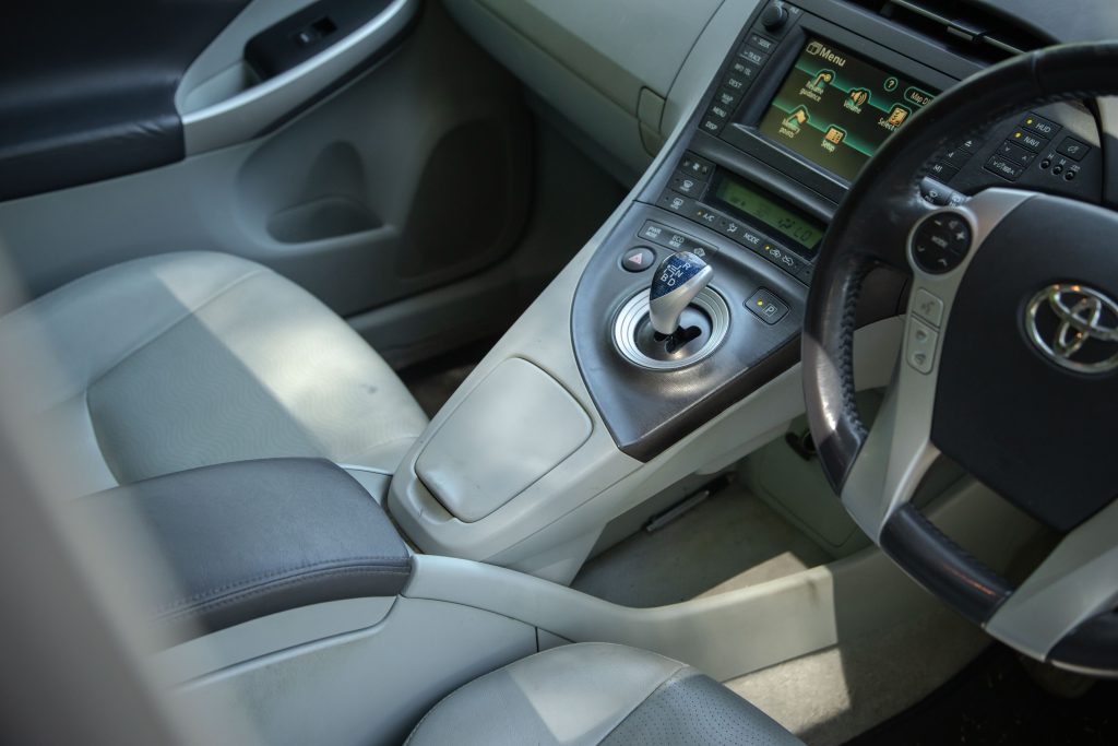 Car Image 17