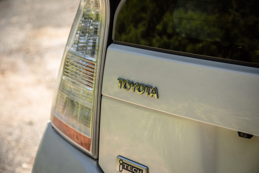 Car Image 8