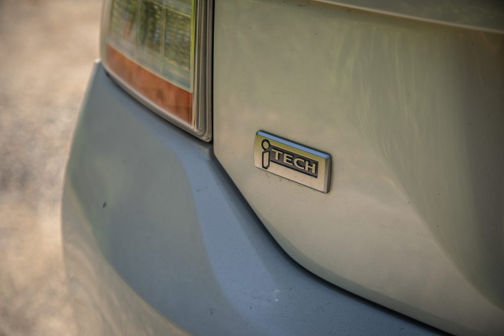Car Image 9