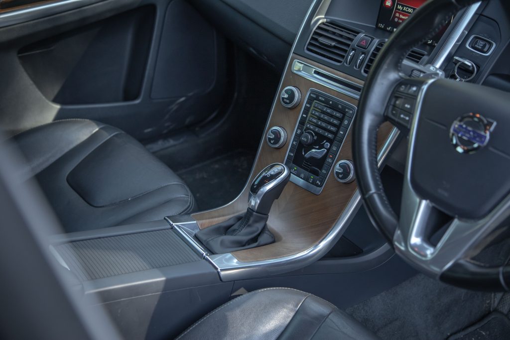 Car Image 13
