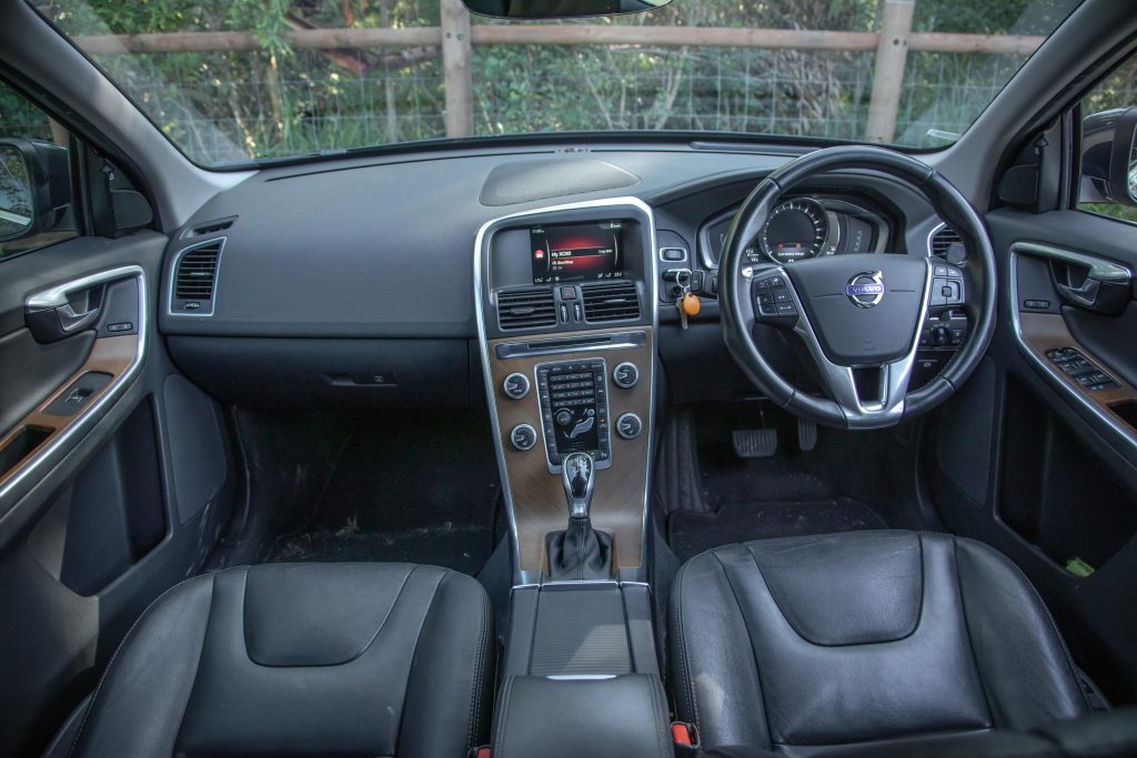 Car Image 9
