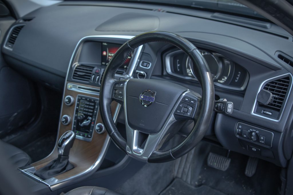 Car Image 10