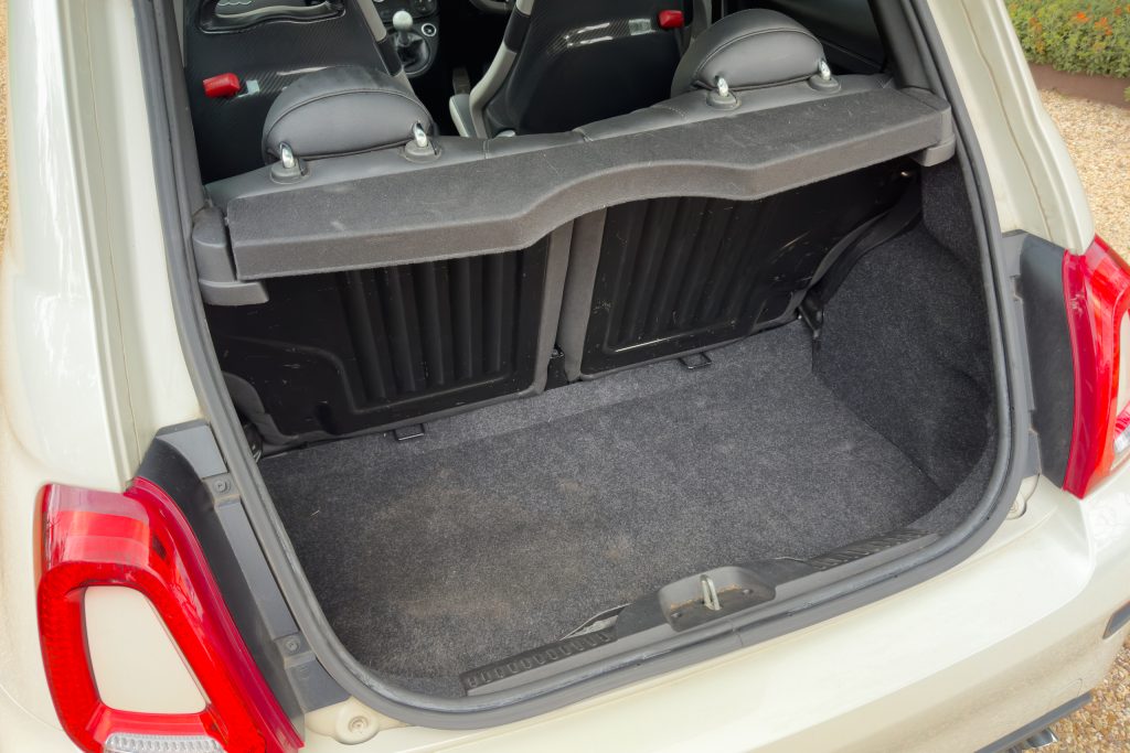 Car Image 16