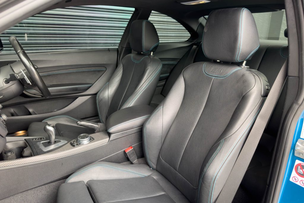 Car Image 15