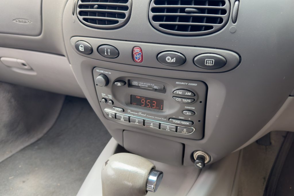 Car Image 17