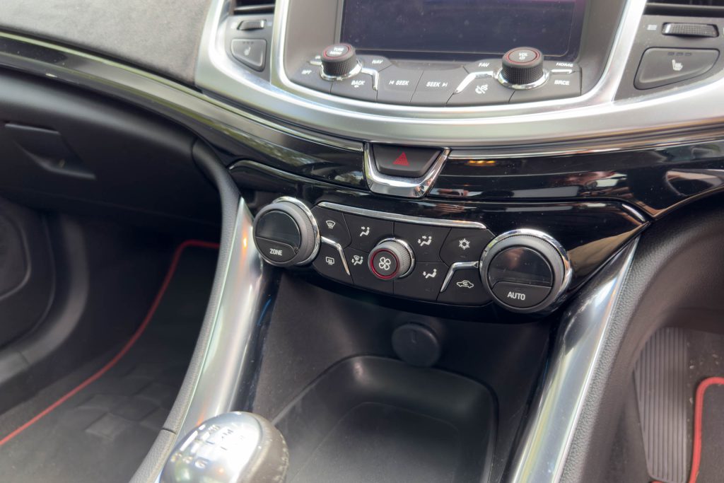 Car Image 19