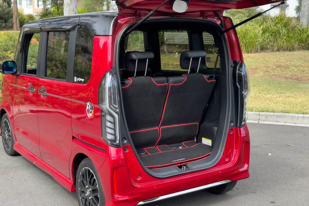 Car Image 15