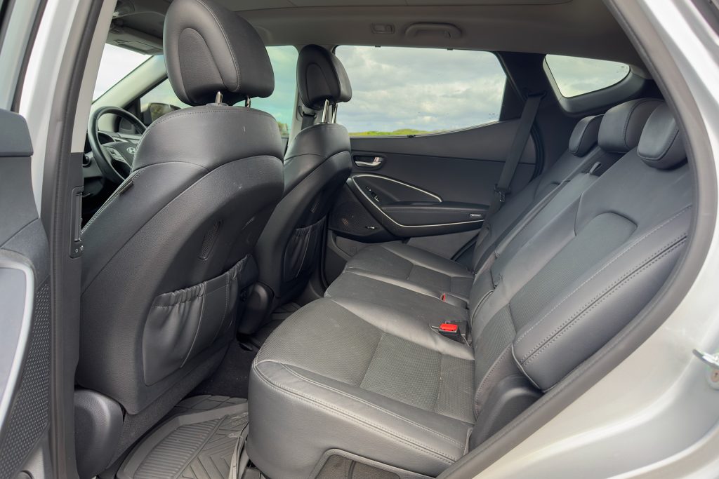 Car Image 13