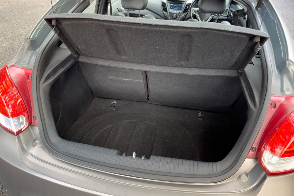 Car Image 21