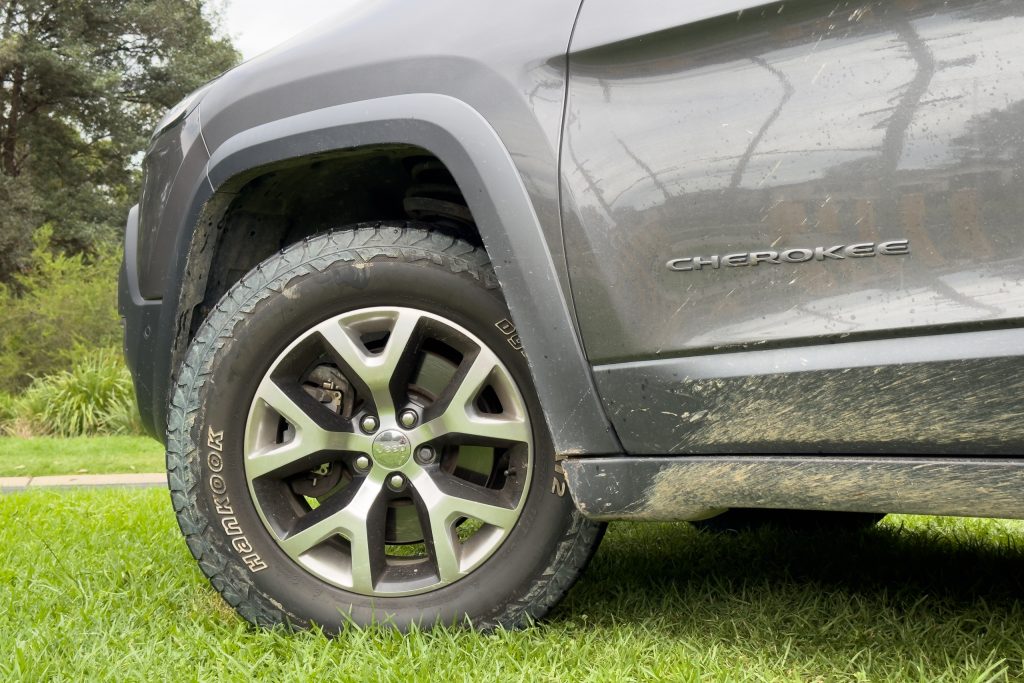 Car Image 12