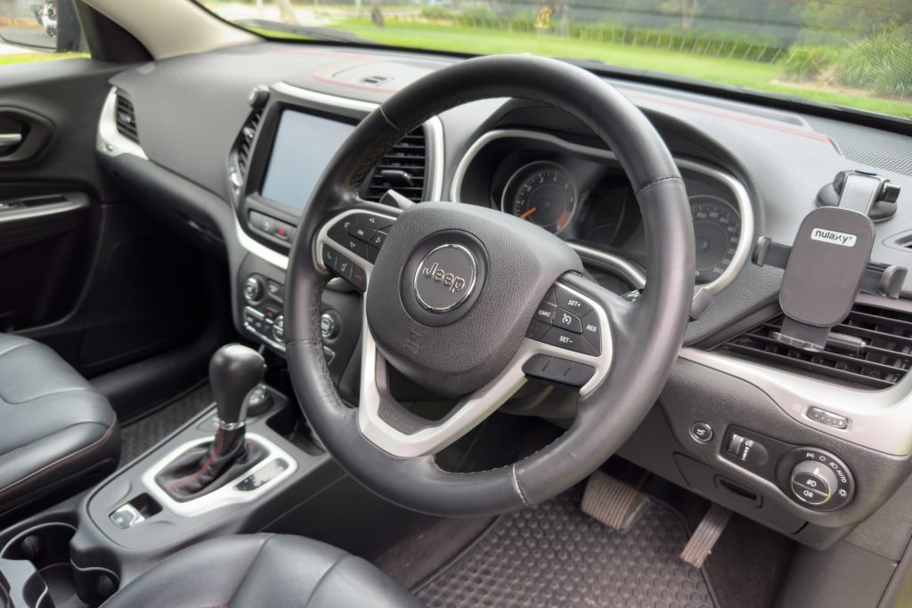 Car Image 13