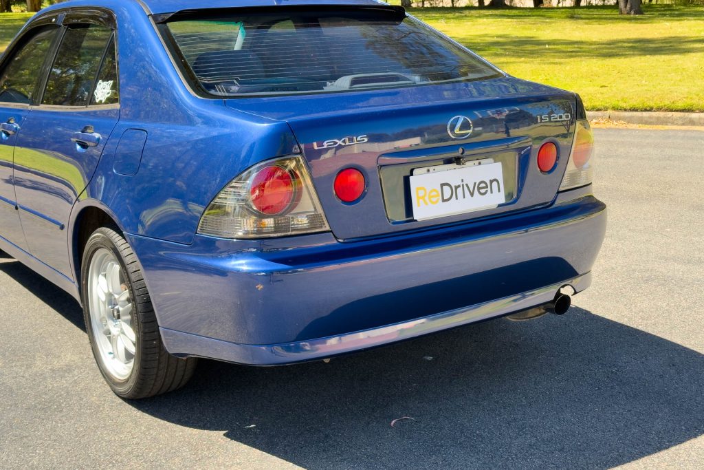Car Image 11
