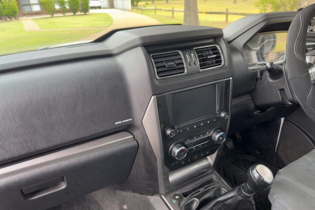 Car Image 9
