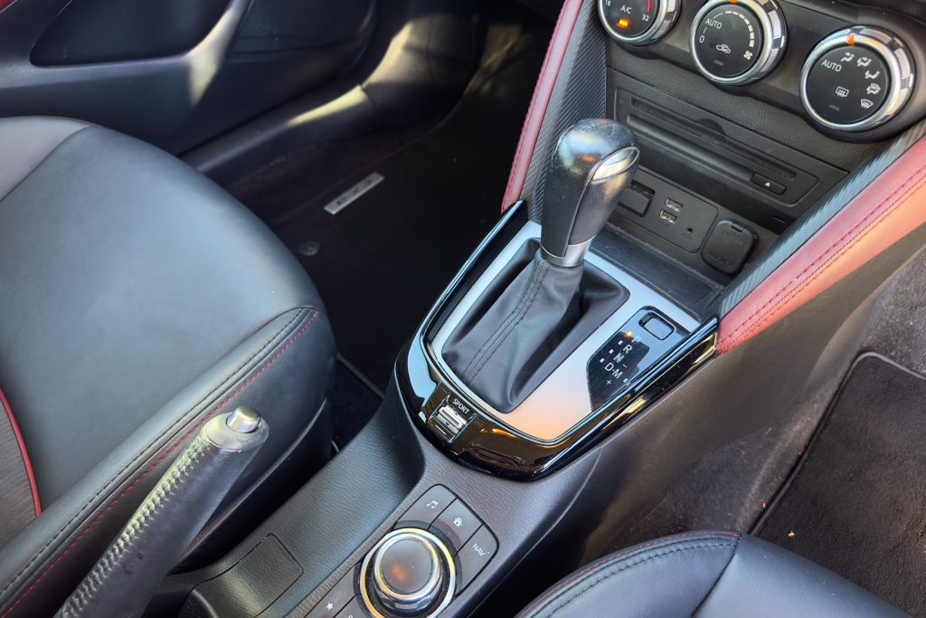 Car Image 11