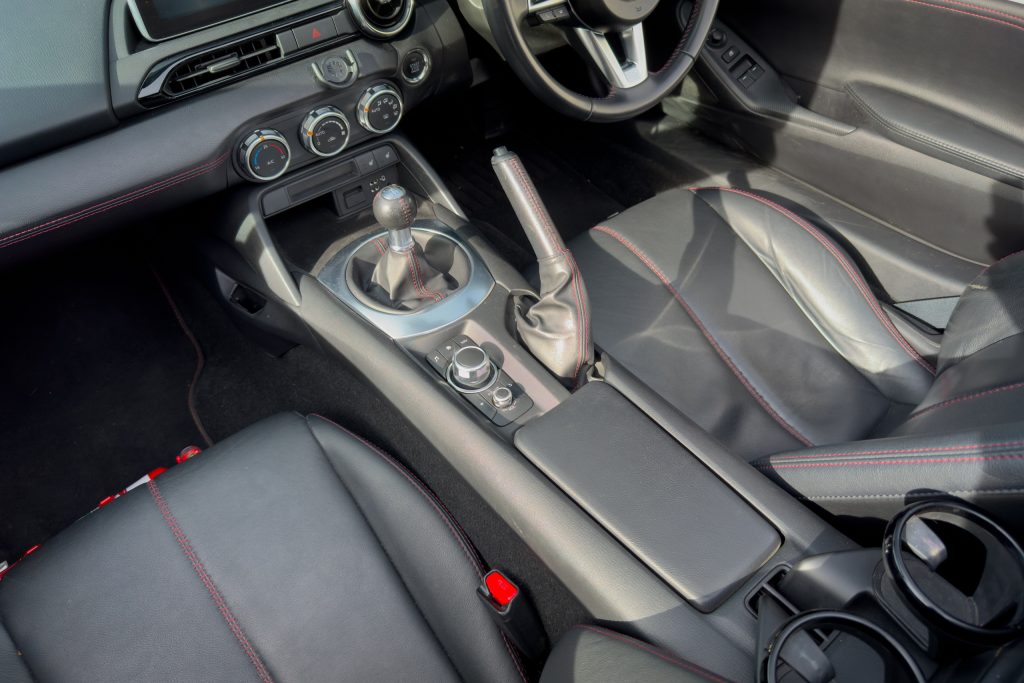 Car Image 18