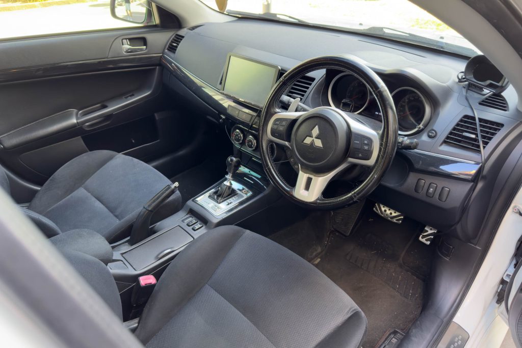 Car Image 4