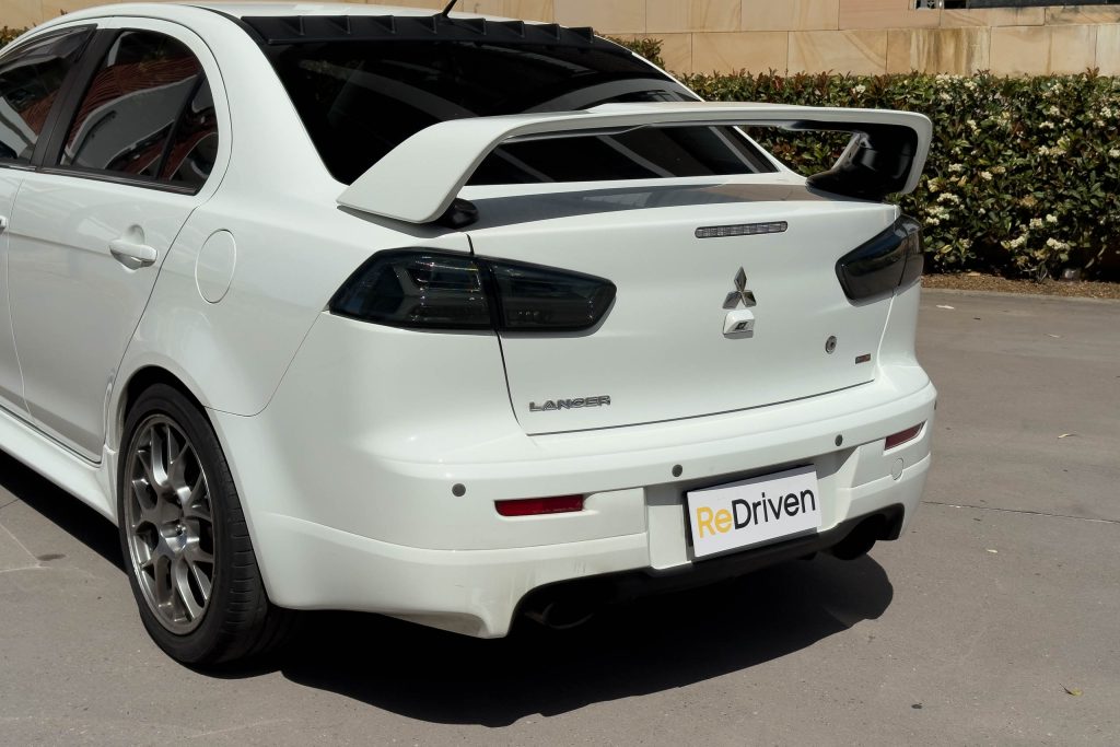 Car Image 9