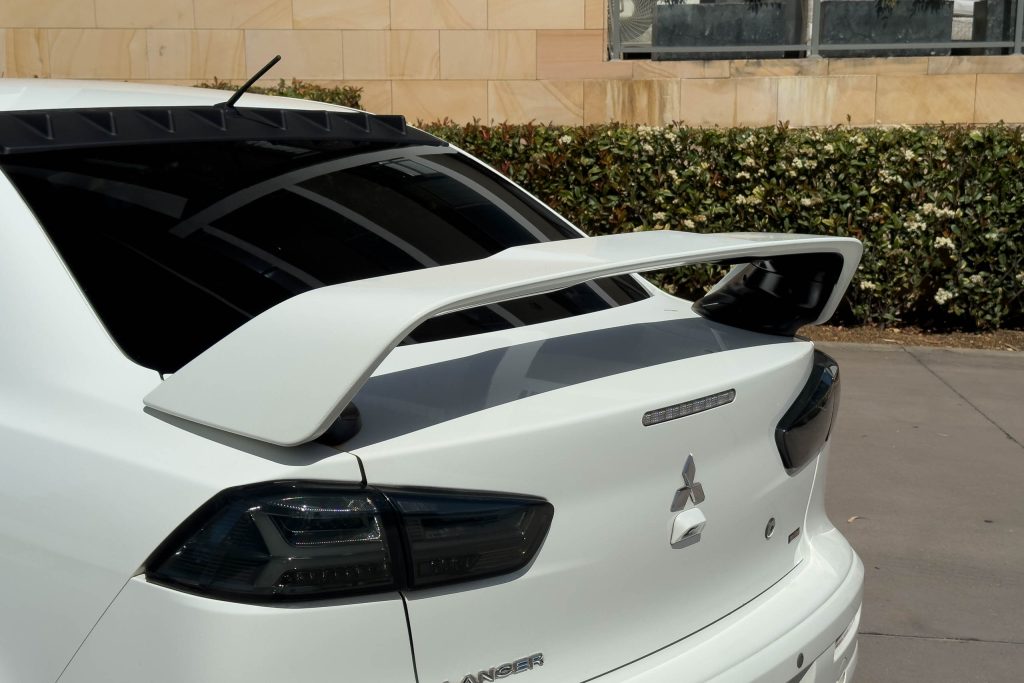 Car Image 10