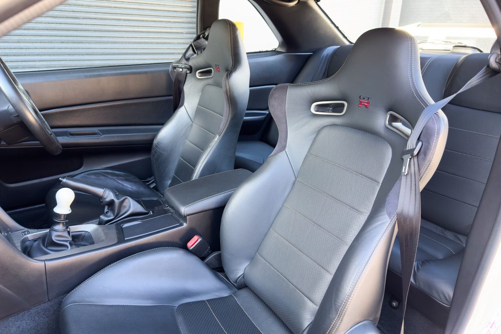 Car Image 18
