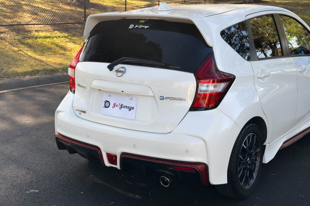Car Image 10