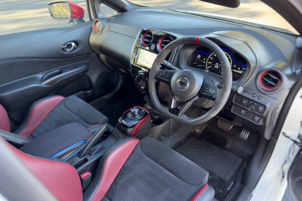 Car Image 19