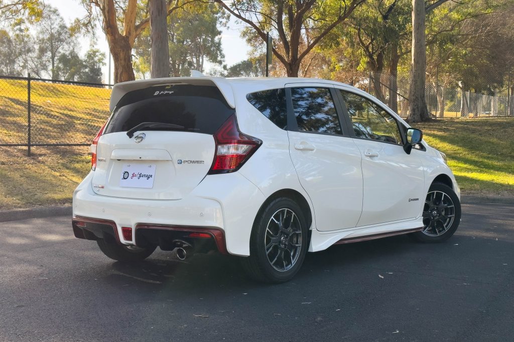 Car Image 9