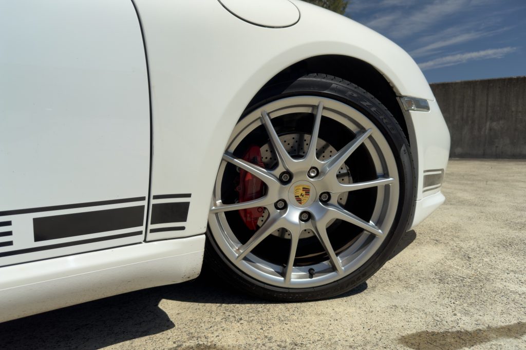 Car Image 10