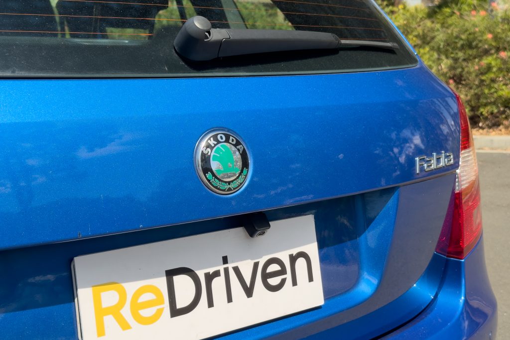 Car Image 11
