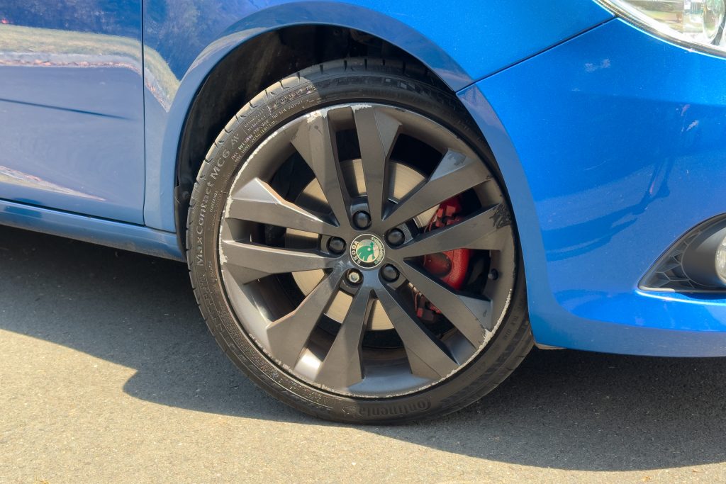 Car Image 8