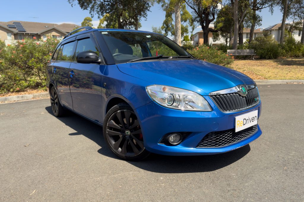 Car Image 9