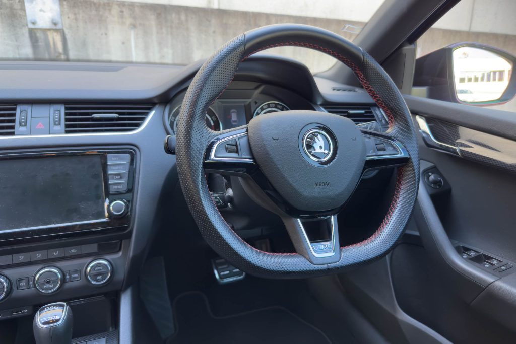 Car Image 15