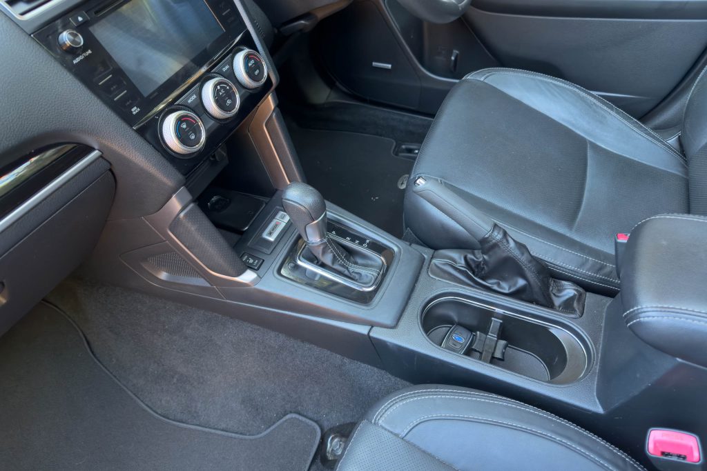 Car Image 13