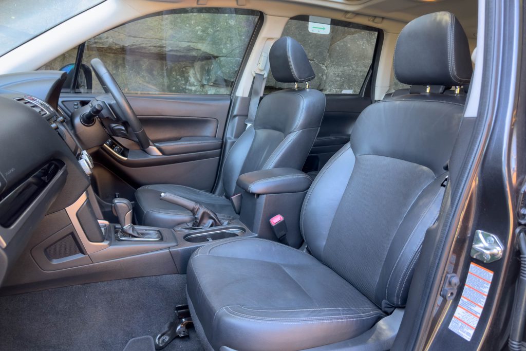 Car Image 14