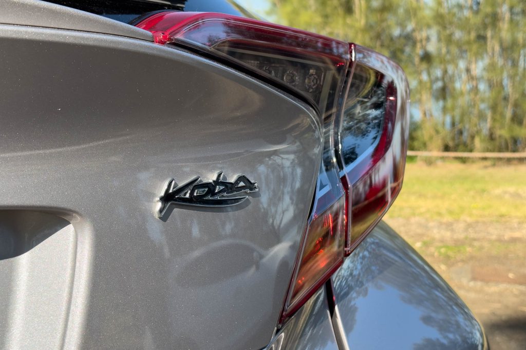 Car Image 11