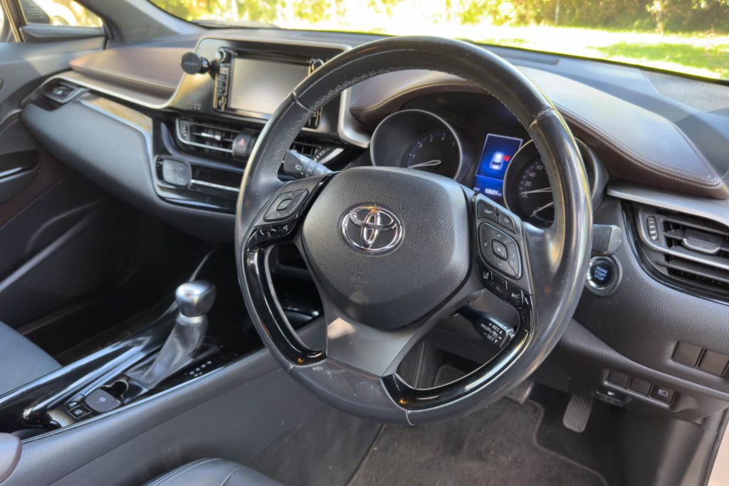 Car Image 12