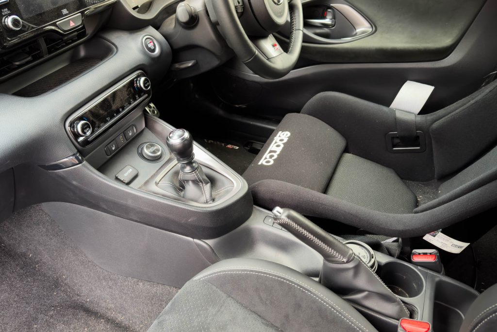 Car Image 18