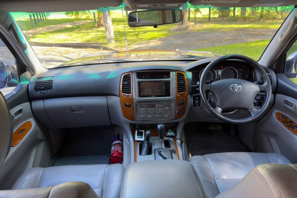 Car Image 3