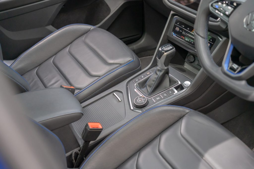 Car Image 18