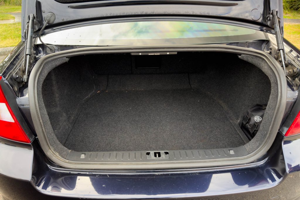 Car Image 23