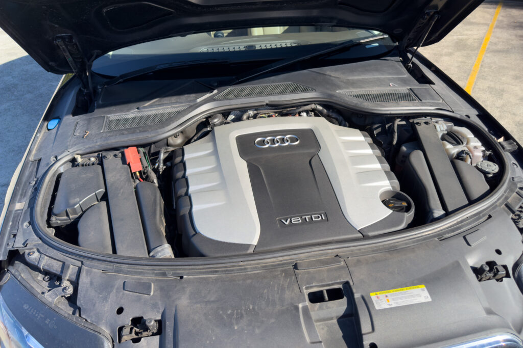 Car Image 12
