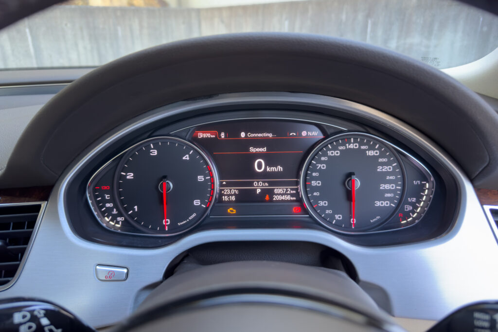 Car Image 17